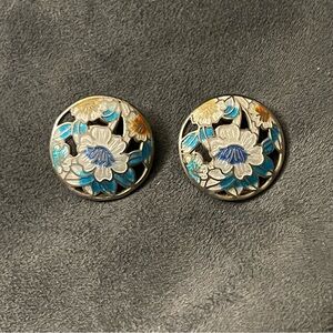 Cute clip on floral earrings
